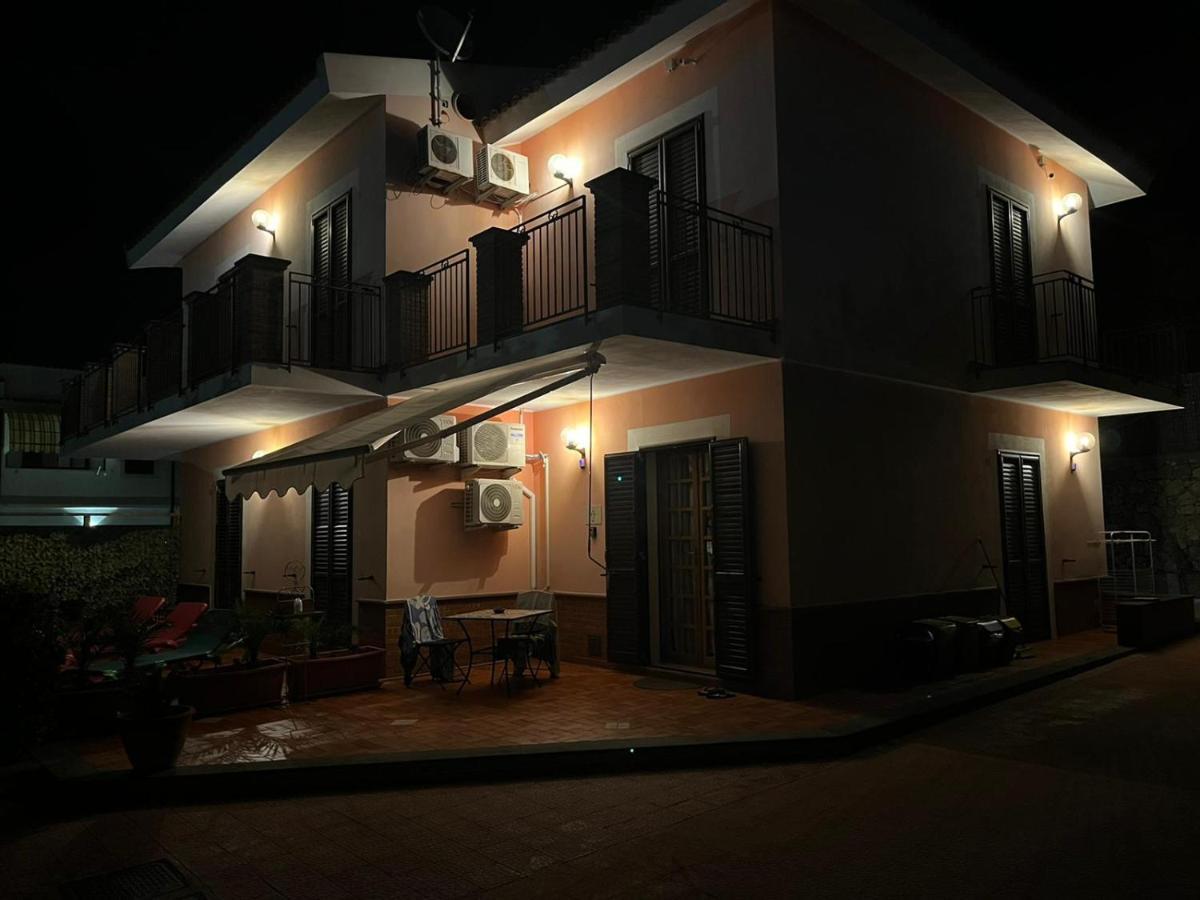 Donnapeppina Siracusa เปลมมิริโอ ภายนอก รูปภาพ